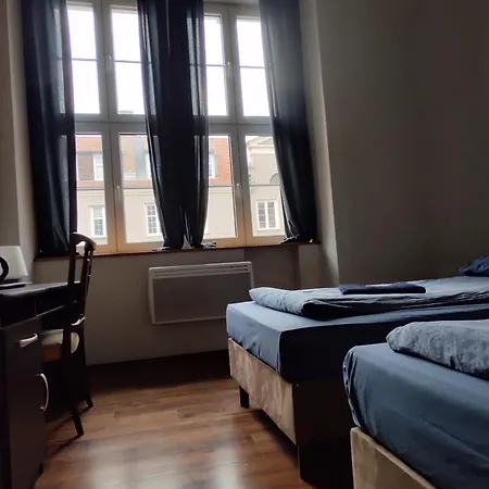 Hostel Holiday Old Town